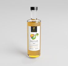 Lade das Bild in den Galerie-Viewer, Obstler im Eichenfass gereift